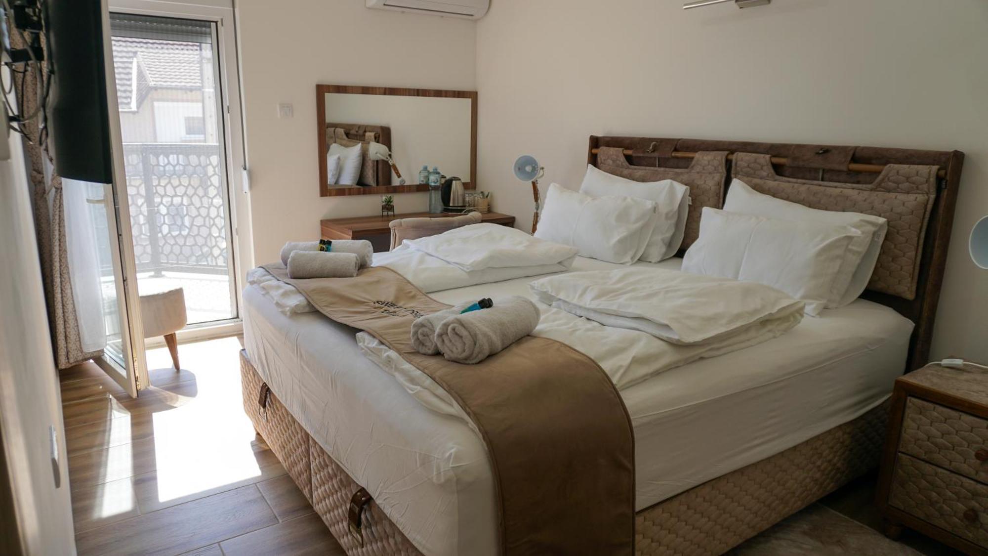 Villa Sweet Dreams Novi Sad Esterno foto