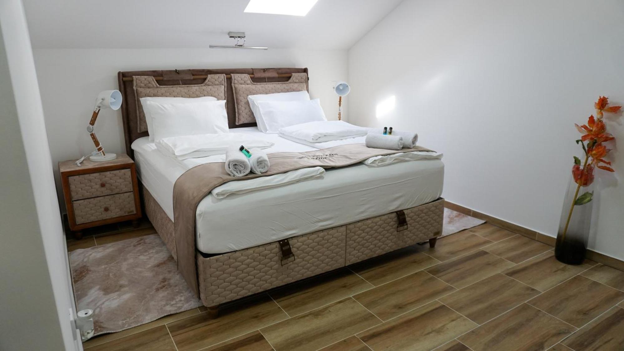 Villa Sweet Dreams Novi Sad Esterno foto