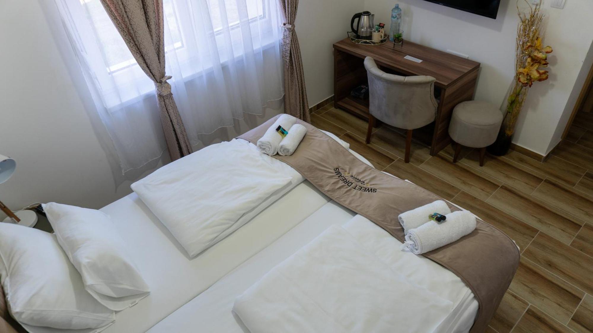 Villa Sweet Dreams Novi Sad Esterno foto